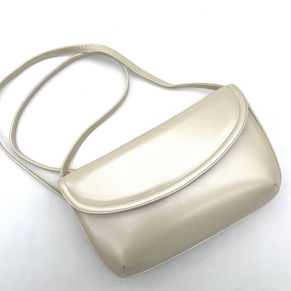 Frenchy of California Crossbody Leather Women OS Cream Good Vintage Clutch